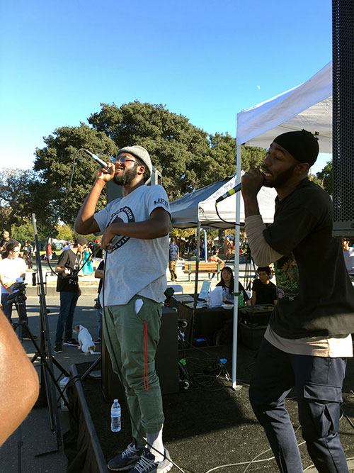 Would not be an Oakland jam without the music