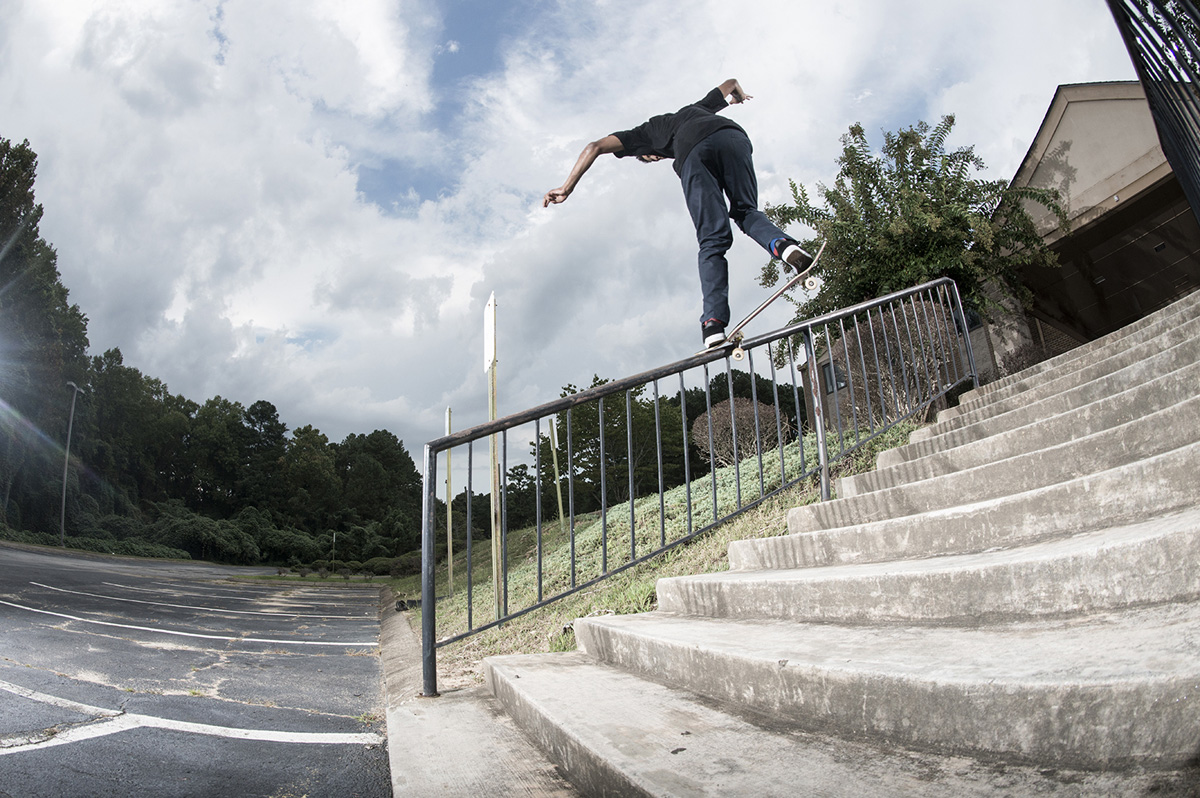 jafin-front-crook